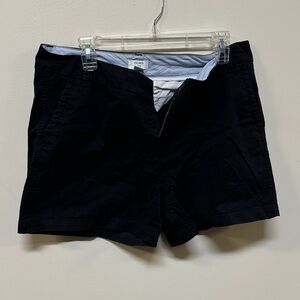 Crown & Ivy Women's Black Flat Front Shorts